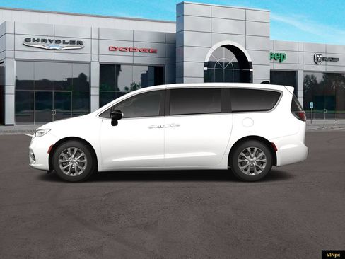 New 2024 Chrysler Pacifica Touring-L AWD/4WD image 3