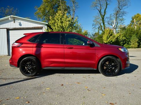Used 2019 Ford Edge ST w/ Equipment Group 401A image 7