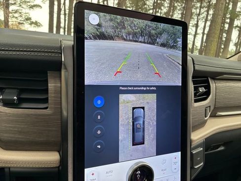 Used 2024 Ford Expedition Max Limited image 32