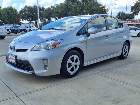 Used 2015 Toyota Prius Three image 21