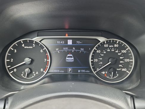 Used 2020 Nissan Altima 2.5 SL FWD image 13