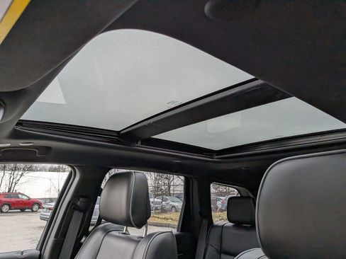 Certified 2021 Jeep Grand Cherokee Overland image 22