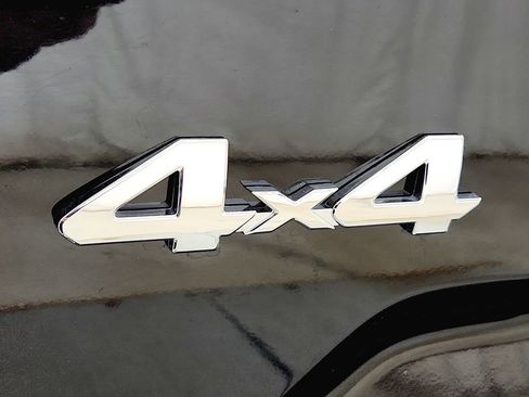 Used 2021 Toyota Tundra SR5 AWD/4WD image 31