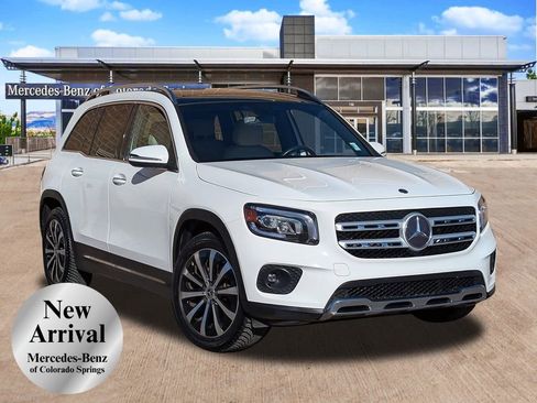 Certified 2022 Mercedes-Benz GLB 250 4MATIC image 1