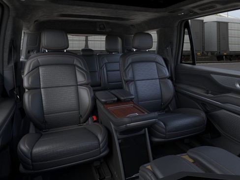 New 2026 Lincoln Navigator Black Label AWD/4WD image 11