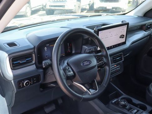 Used 2025 Ford Maverick Lobo AWD/4WD image 23