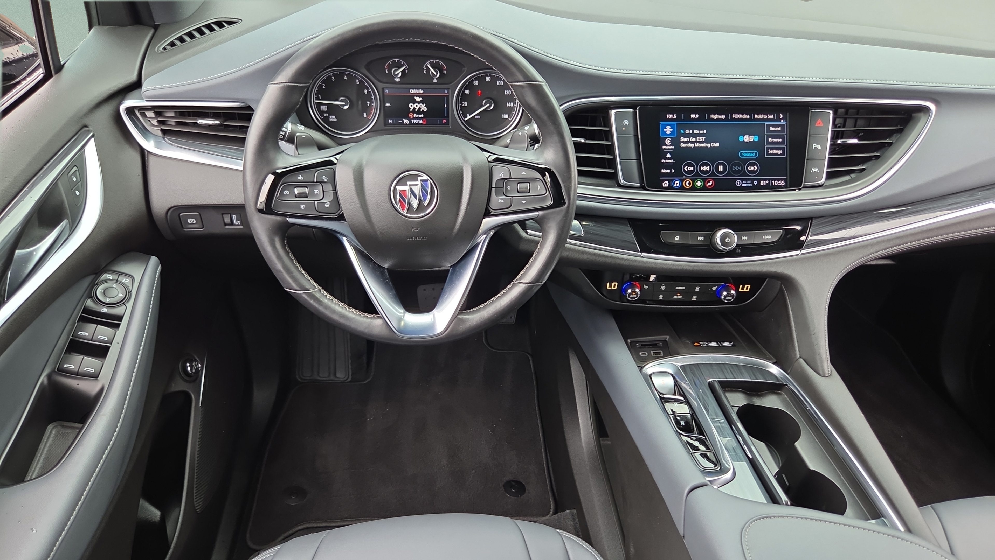 Used 2022 Buick Enclave Essence w/ Experience Buick Package FWD image 12