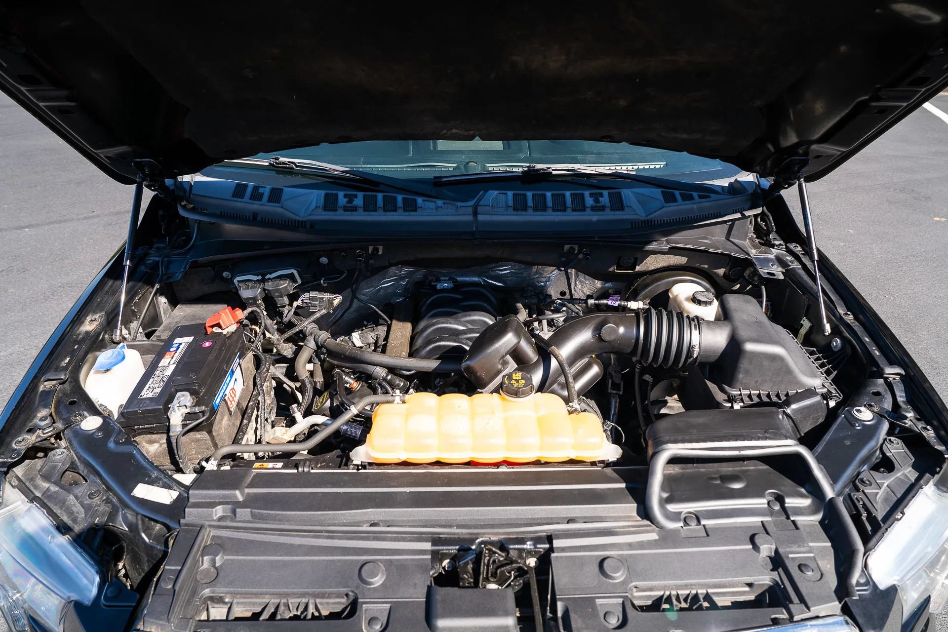 Used 2017 Ford F150 XLT RWD image 14