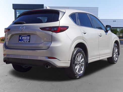 Used 2025 MAZDA CX-5 AWD 2.5 S w/ Preferred Package image 4
