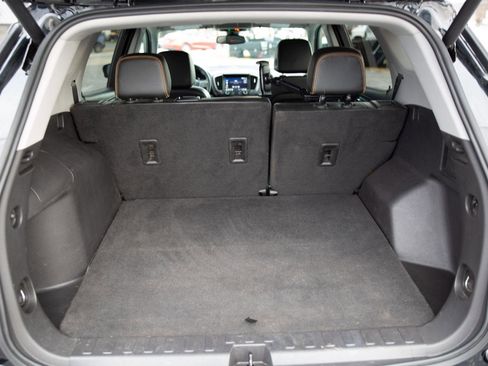 Certified 2024 GMC Terrain AT4 image 24