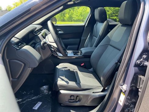 New 2026 Land Rover Range Rover Velar Dynamic SE image 10