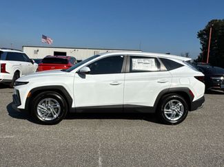 New 2026 Hyundai Tucson SE video 2