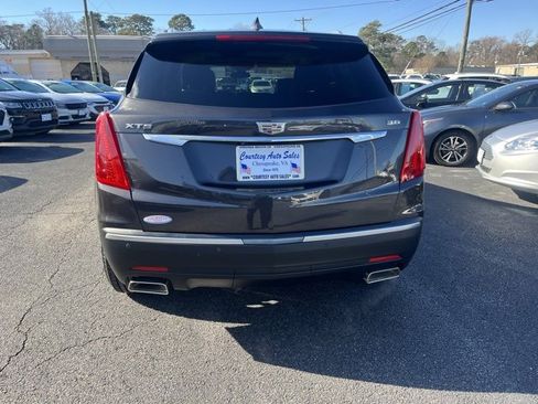 Used 2018 Cadillac XT5 Luxury w/ Driver Awareness Package image 8