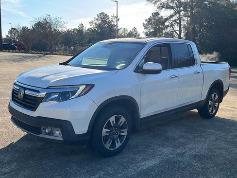 Used 2018 Honda Ridgeline RTL-E image 2