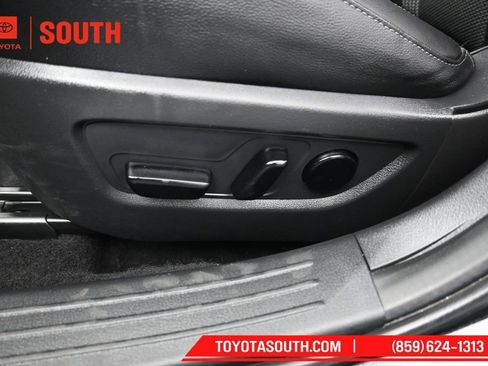 Used 2025 MAZDA CX-50 AWD 2.5 S w/ Preferred Package image 19