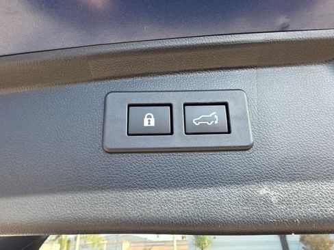 Used 2020 Subaru Outback Limited w/ Tech Package 2 image 11