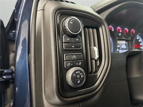 Used 2023 Chevrolet Silverado 2500 Custom w/ Custom Convenience Package AWD/4WD image 12