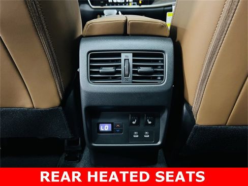 New 2026 Nissan Rogue Platinum image 10