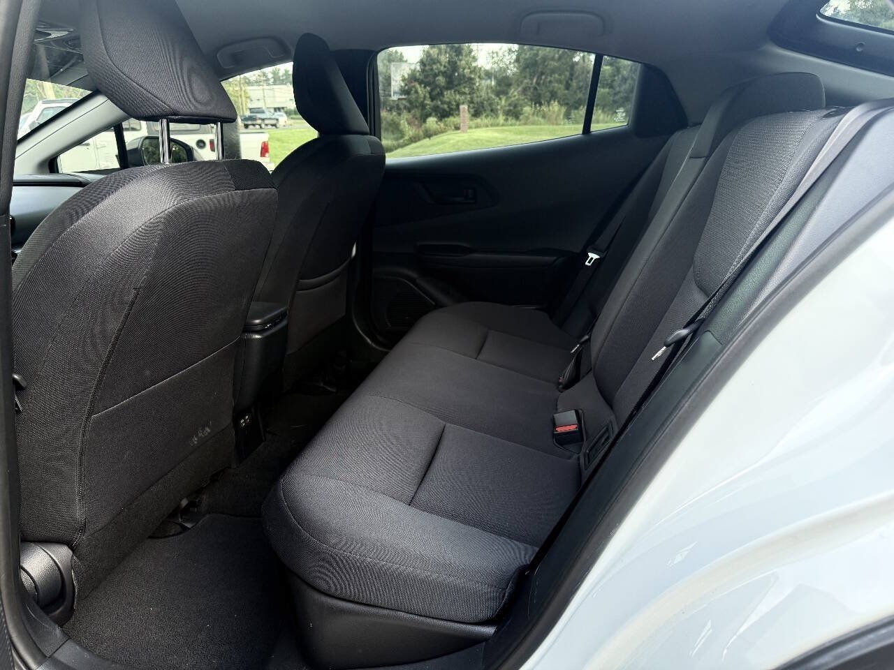 Used 2024 Toyota Prius LE FWD image 14