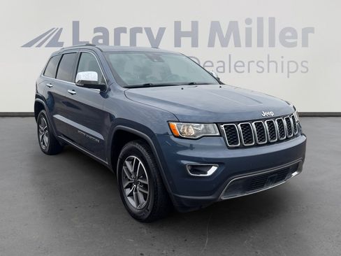 Used 2020 Jeep Grand Cherokee Limited w/ Luxury Group II image 7
