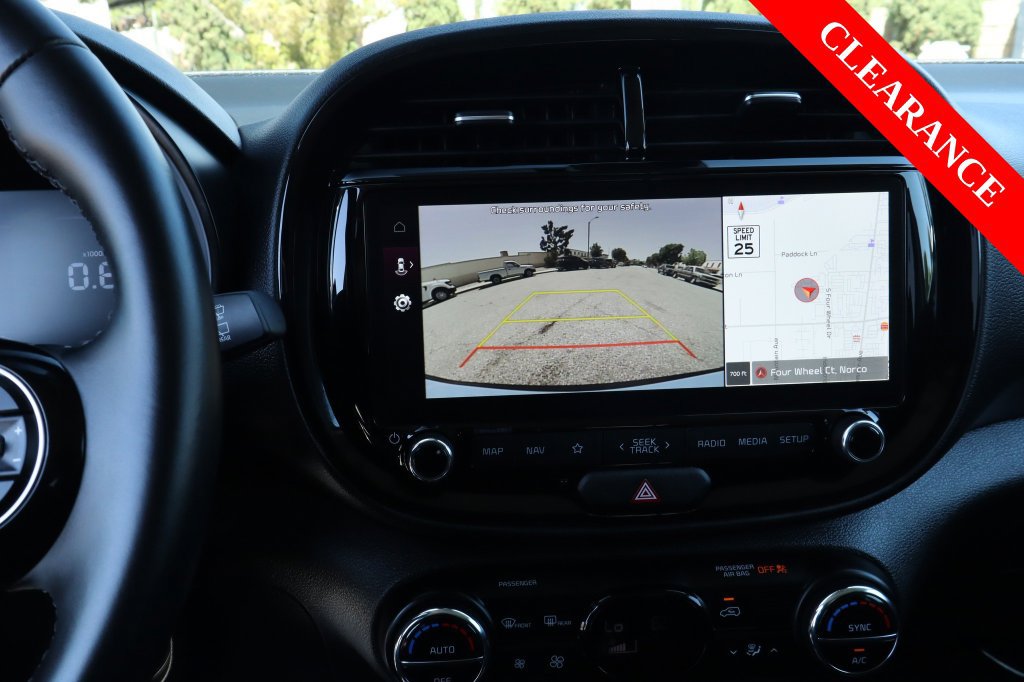 Used 2024 Kia Soul EX FWD image 24