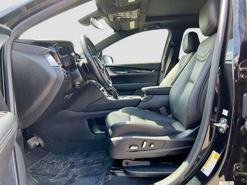 Used 2024 Cadillac XT5 Premium Luxury w/ LPO, Floor Liner Package AWD/4WD image 21