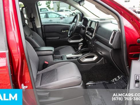 Used 2025 Nissan Frontier SV RWD image 20