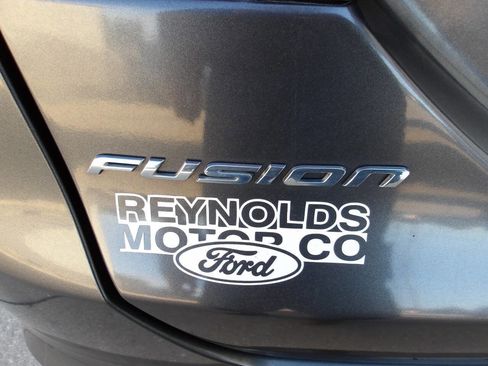 Used 2015 Ford Fusion SE w/ Equipment Group 201A FWD image 36