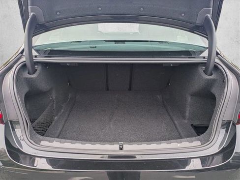 Used 2025 BMW 330i Sedan image 6