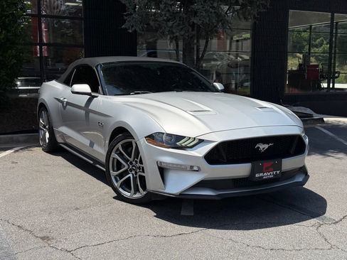 Used 2019 Ford Mustang GT Premium RWD image 7