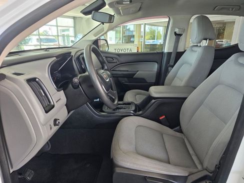Used 2019 GMC Canyon 2WD Crew Cab w/ Convenience Package image 17