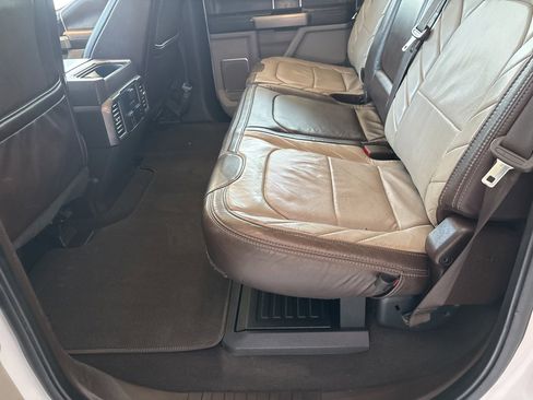 Used 2019 Ford F250 Limited image 22