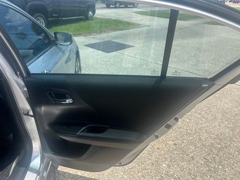 Used 2014 Honda Accord LX image 13
