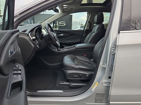 Used 2019 Buick Envision Essence image 4