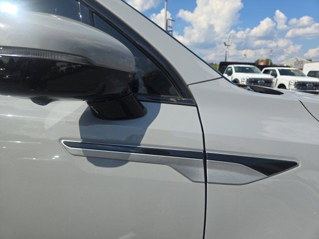 Used 2024 Kia Sorento SX FWD image 25