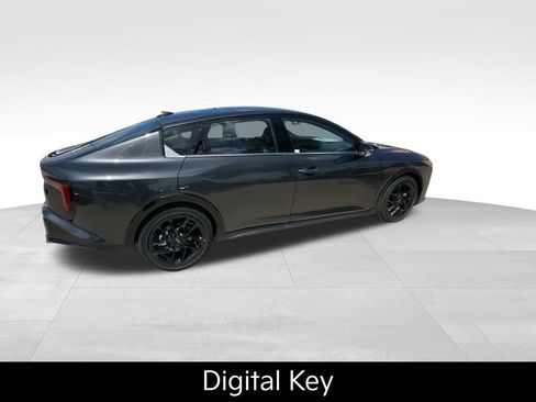 New 2025 Kia K4 GT-Line Turbo image 9