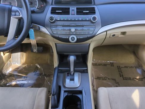 Used 2012 Honda Accord LX image 18
