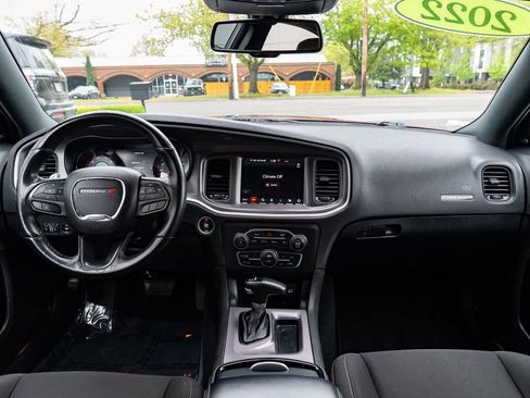 Used 2022 Dodge Charger R/T w/ Blacktop Package RWD image 9