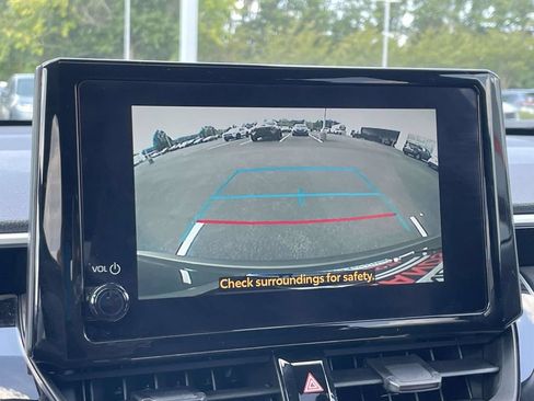 Used 2026 Toyota Corolla Cross LE w/ Moonroof Package FWD image 28