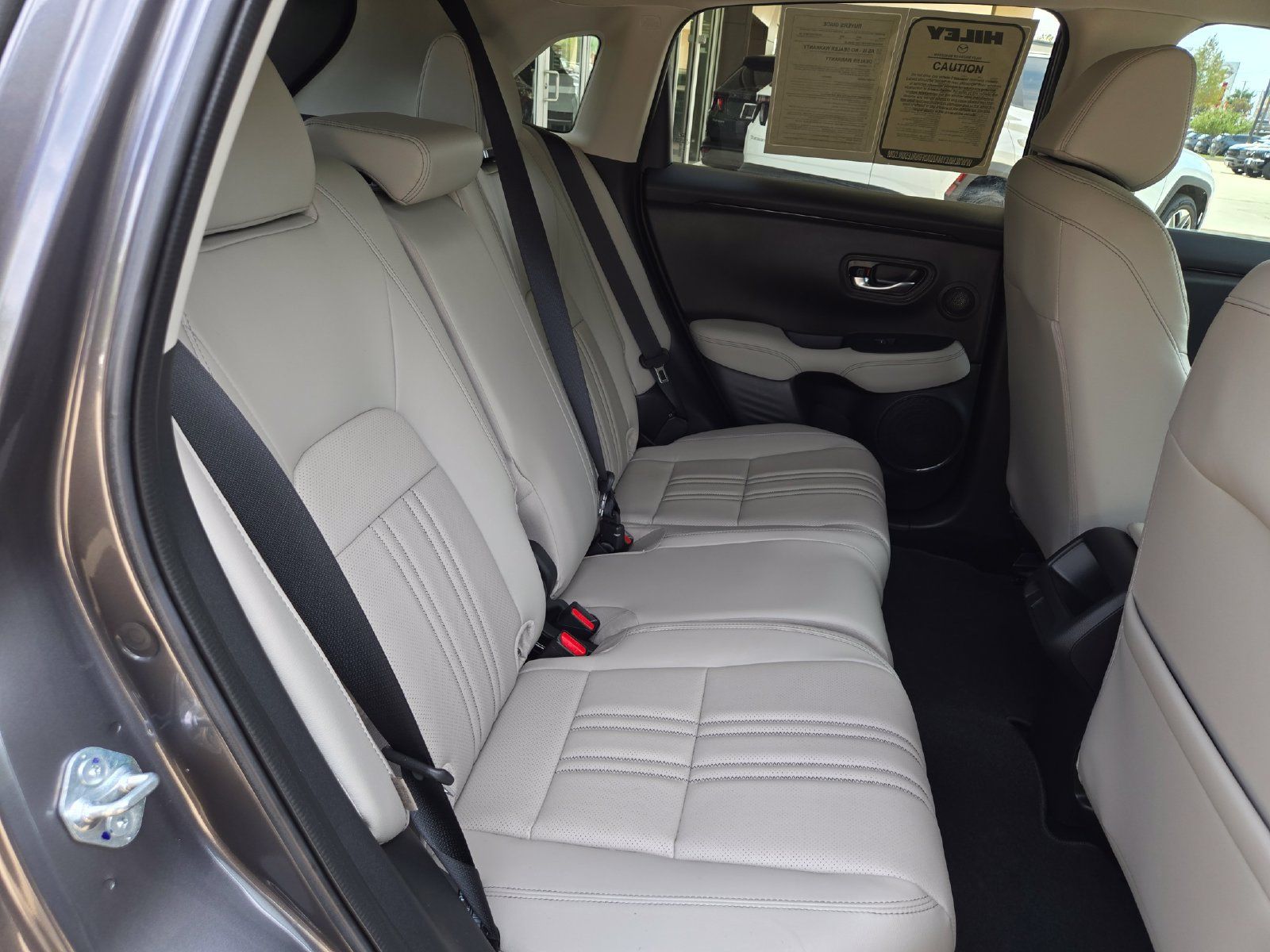 Used 2027 Honda HR-V EX-L image 27