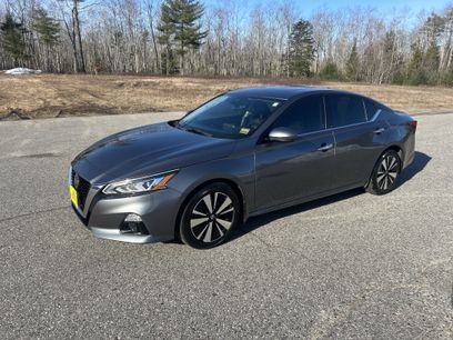 Used 2019 Nissan Altima 2.5 SV