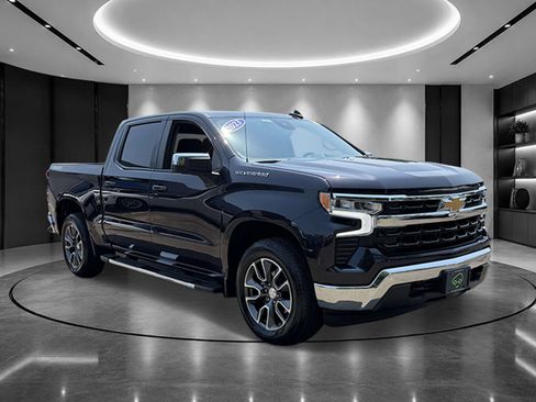 Certified 2023 Chevrolet Silverado 1500 LT AWD/4WD image 2