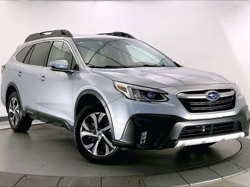 Used 2021 Subaru Outback Limited XT w/ Popular Package #2 AWD/4WD image 1
