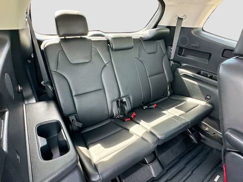 Used 2023 Kia Telluride SX Prestige AWD/4WD image 28