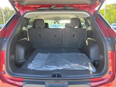 Used 2020 Chevrolet Blazer LT FWD image 11