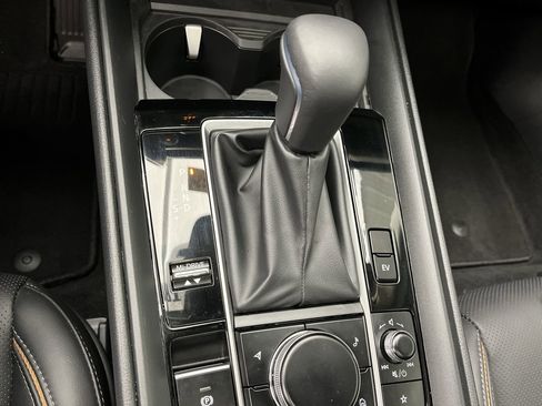 Certified 2025 MAZDA CX-50 AWD 2.5 Hybrid w/ Premium Pkg image 26