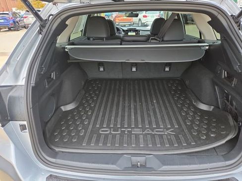 Used 2023 Subaru Outback Limited XT image 22