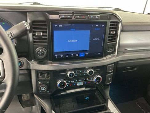 Used 2024 Ford F350 Platinum w/ Tremor Off-Road Package image 23