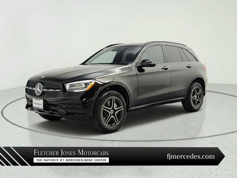 Used 2022 Mercedes-Benz GLC 300 image 1