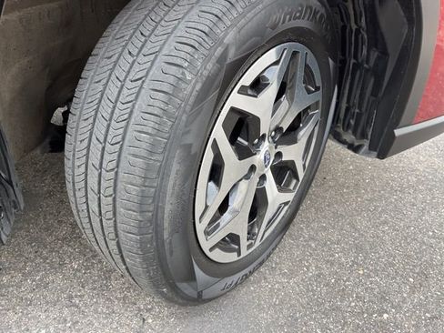 Used 2023 Subaru Forester Premium image 24